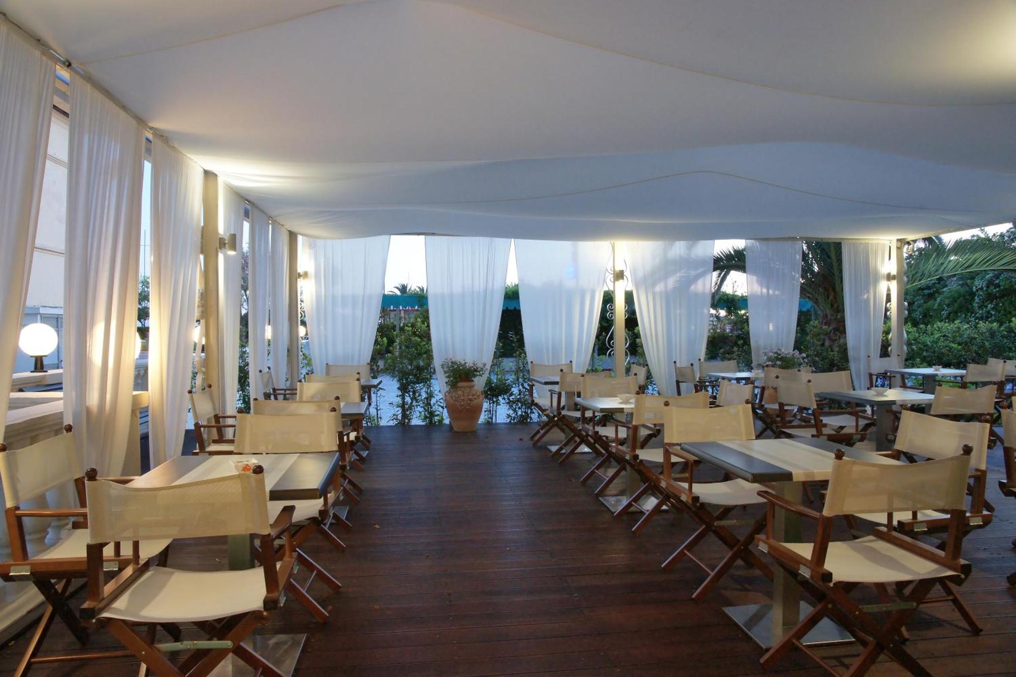 Hotel Coluccini Marina di Pietrasanta Exterior foto